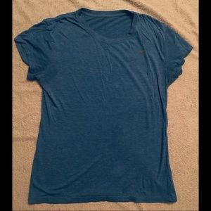 Activewear T-shirt